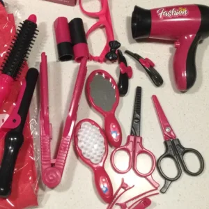 Received Beauty Salon Pretend Hairdressing Play Set from customer K***i.