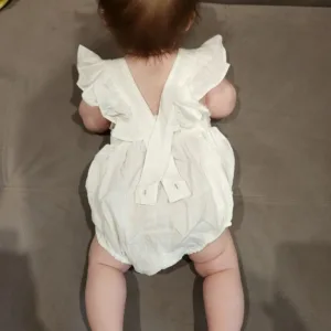 Received Baby Girls Sleeveless Romper from customer K****n.