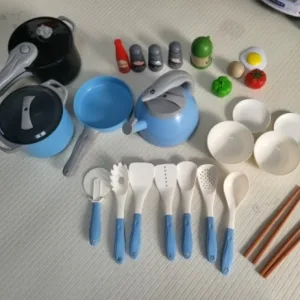 Received Kids Play Kitchen Cookware Toys Set from customer C****n.